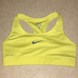 Nike Dri-Fit Classic Sports Bra
